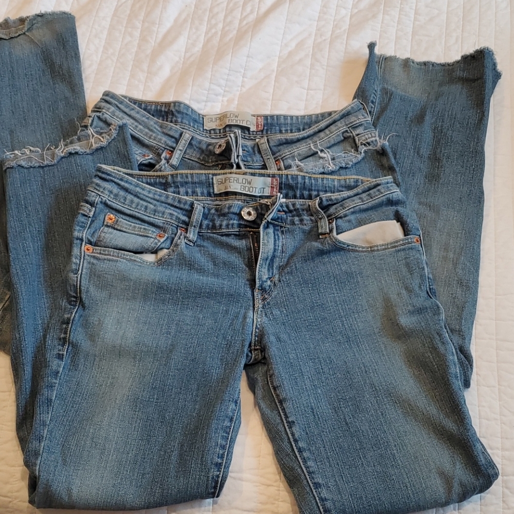 Womens Levis